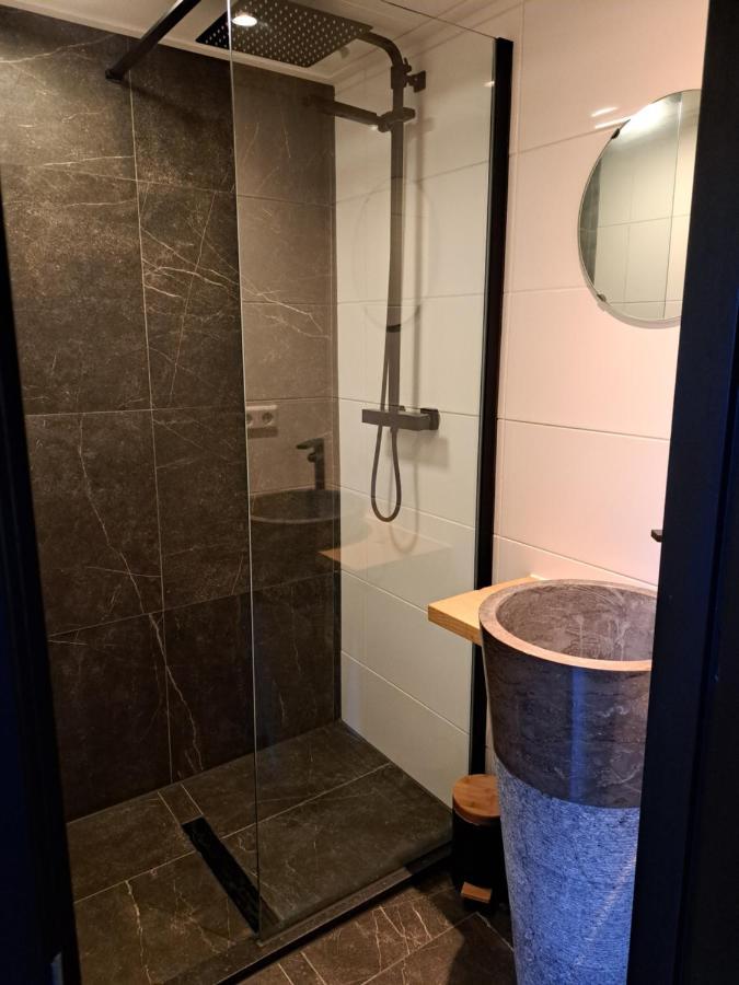 Huis Nummer 7 Met Sauna En 3 Slaapkamers Leeuwarden Exterior foto